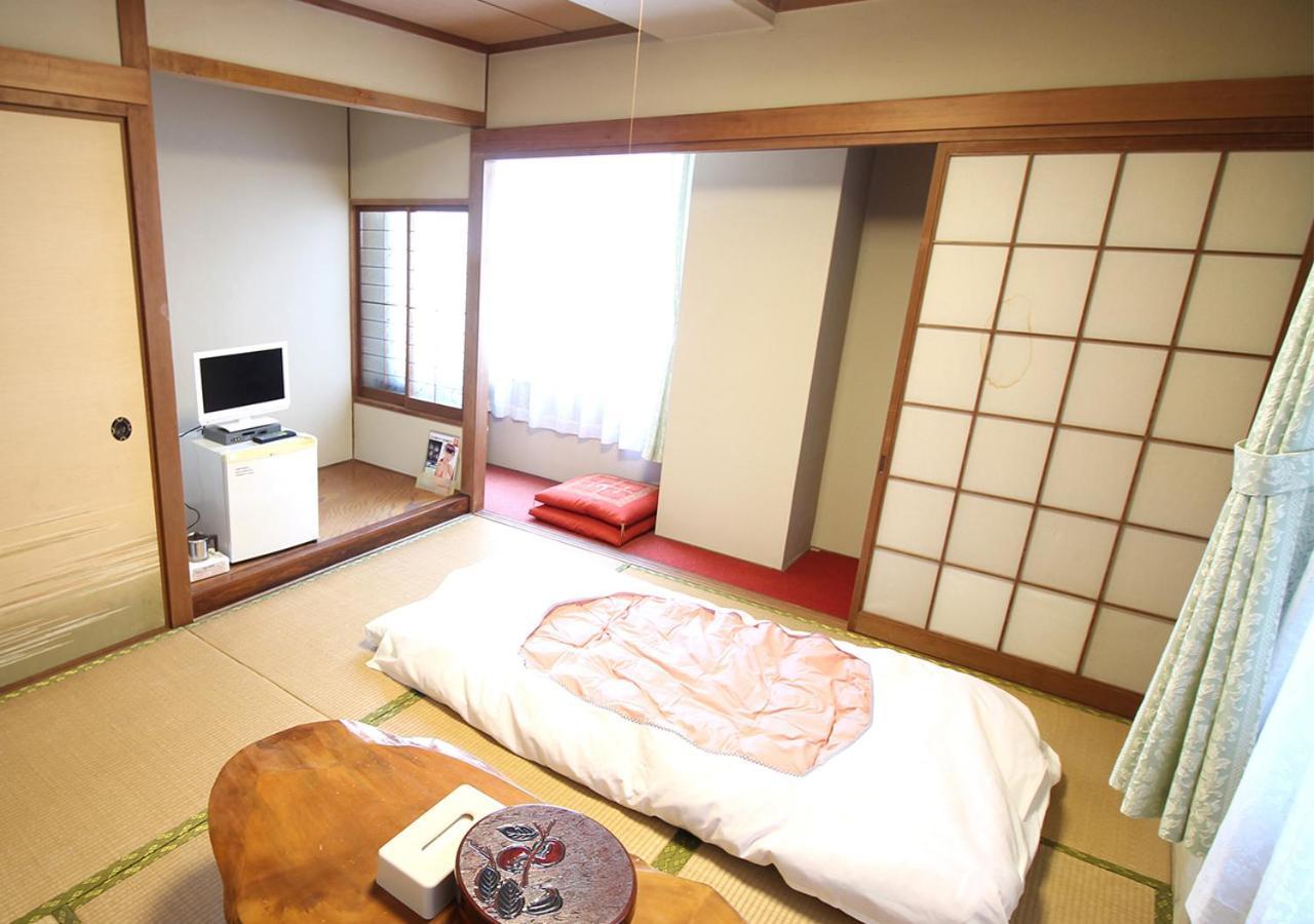 Royal Inn Shinyamaguchi Ekimae Exteriér fotografie